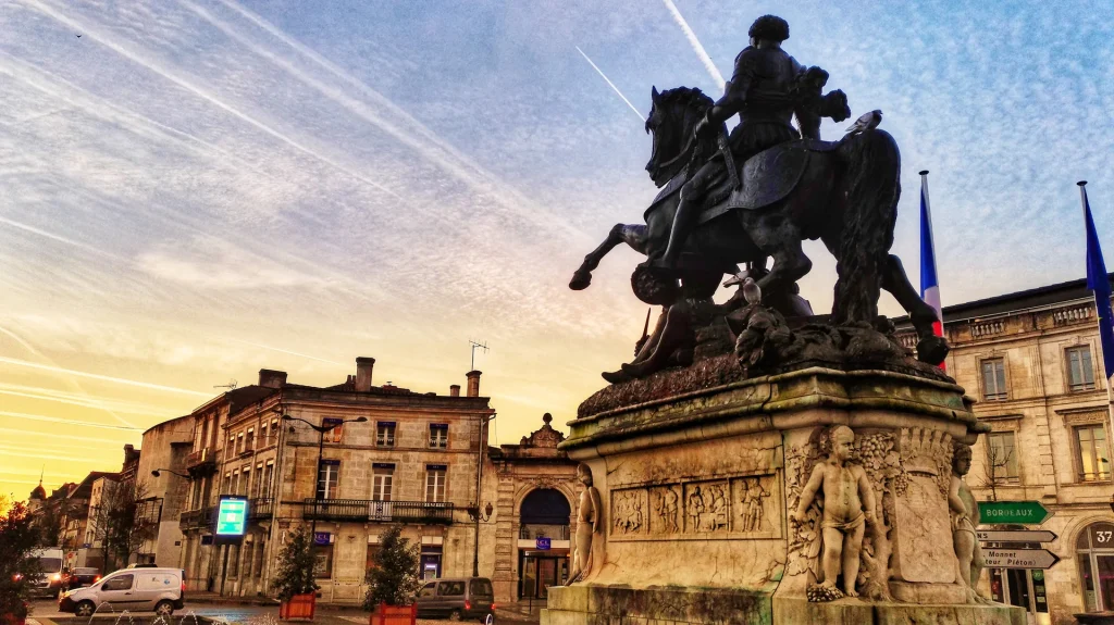 Equestrian statue of François 1st on the Place François 1er in Cognac