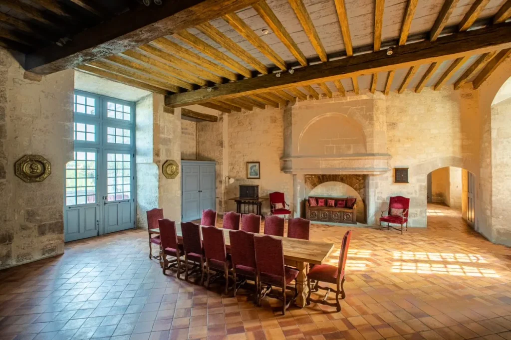 The King's Apartments, room in the Château de Cognac, the birthplace of François 1st