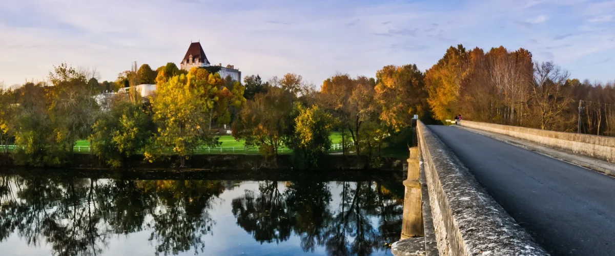 Bourg Charente Fleuve