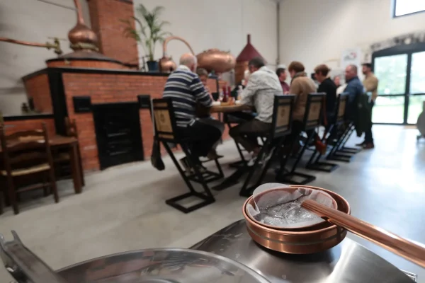 Brunch à la distillerie Raynaud à Salles d'Angles