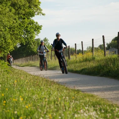 Activité insolite en trottinette électrique sur les bords de Charente